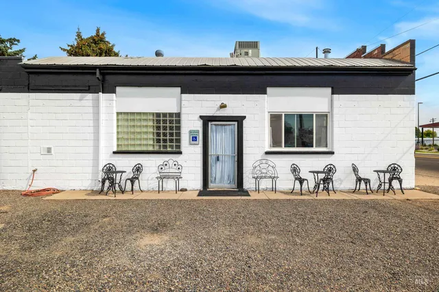 $298,000 | 2039 Main Street, Gooding, ID 83330