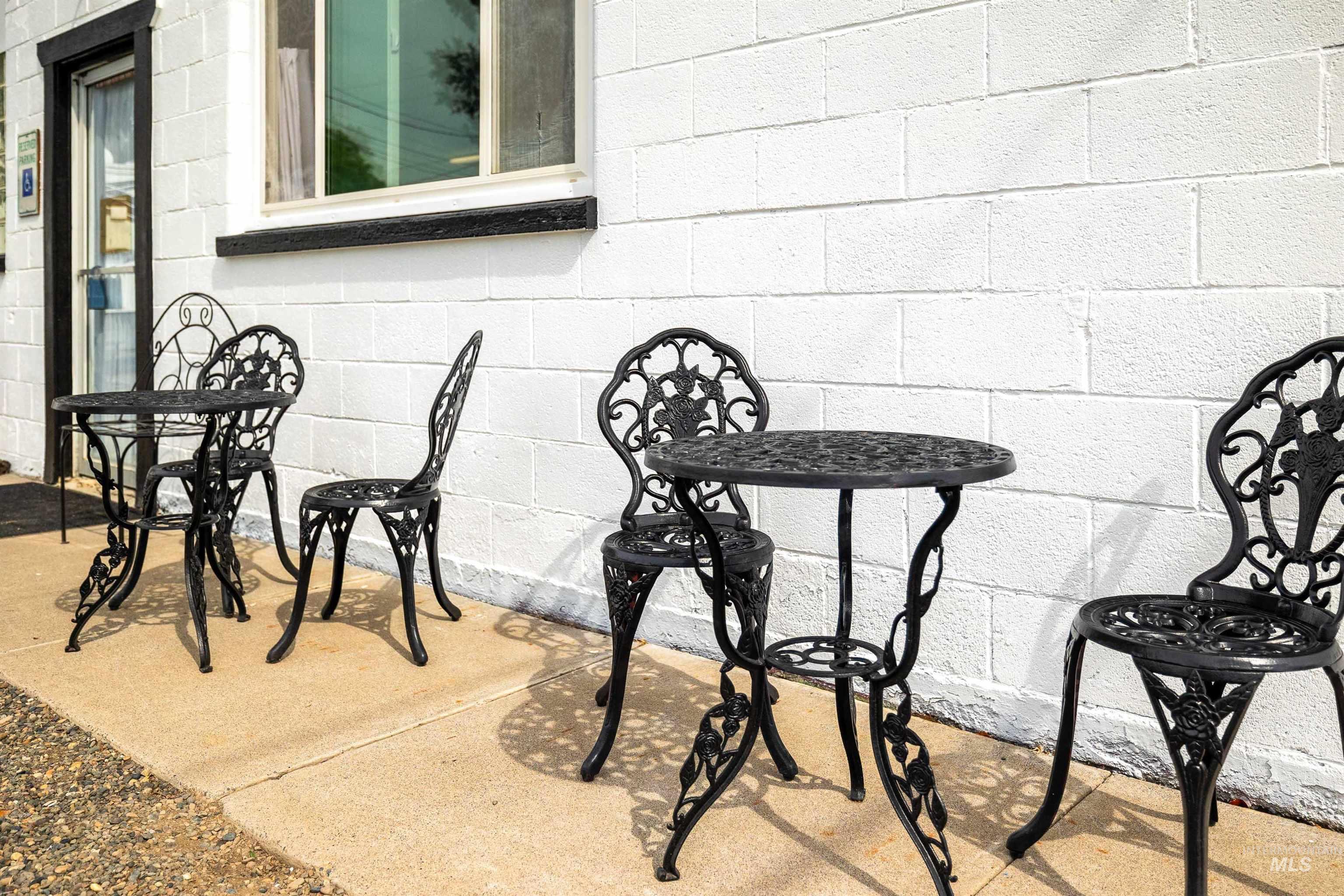 2039 Main Street Gooding, ID 83330 - Photo 4 of 31 View of patio