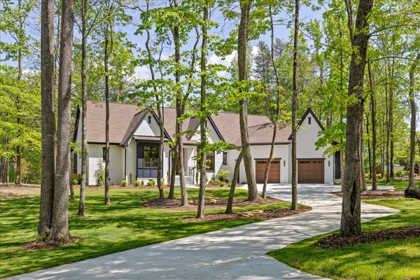 $1,400,000 | 221 Lookout Crest Lane, Lookout Mountain, GA 30750