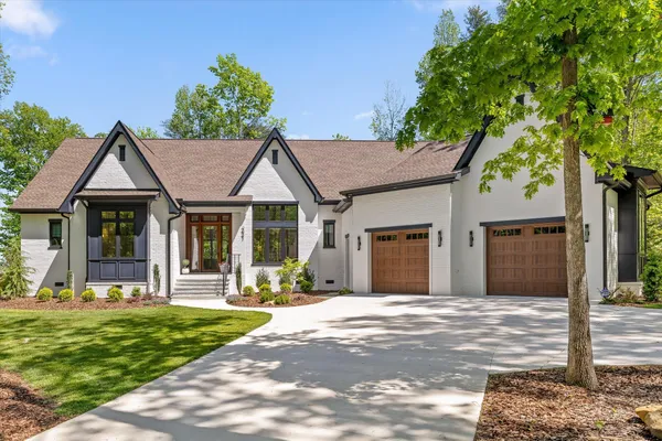 $1,400,000 | 221 Lookout Crest Lane, Lookout Mountain, GA 30750