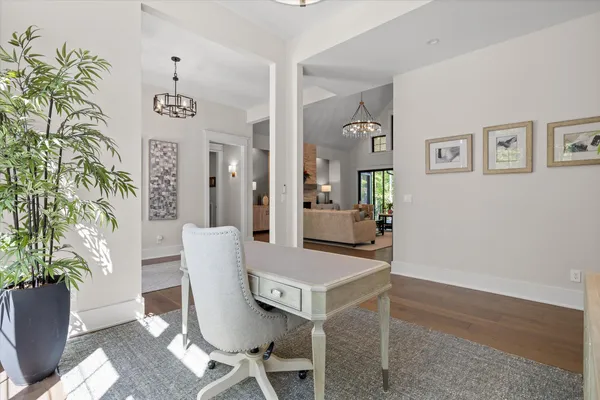 $1,400,000 | 221 Lookout Crest Lane, Lookout Mountain, GA 30750