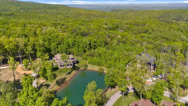 $1,400,000 | 221 Lookout Crest Lane, Lookout Mountain, GA 30750