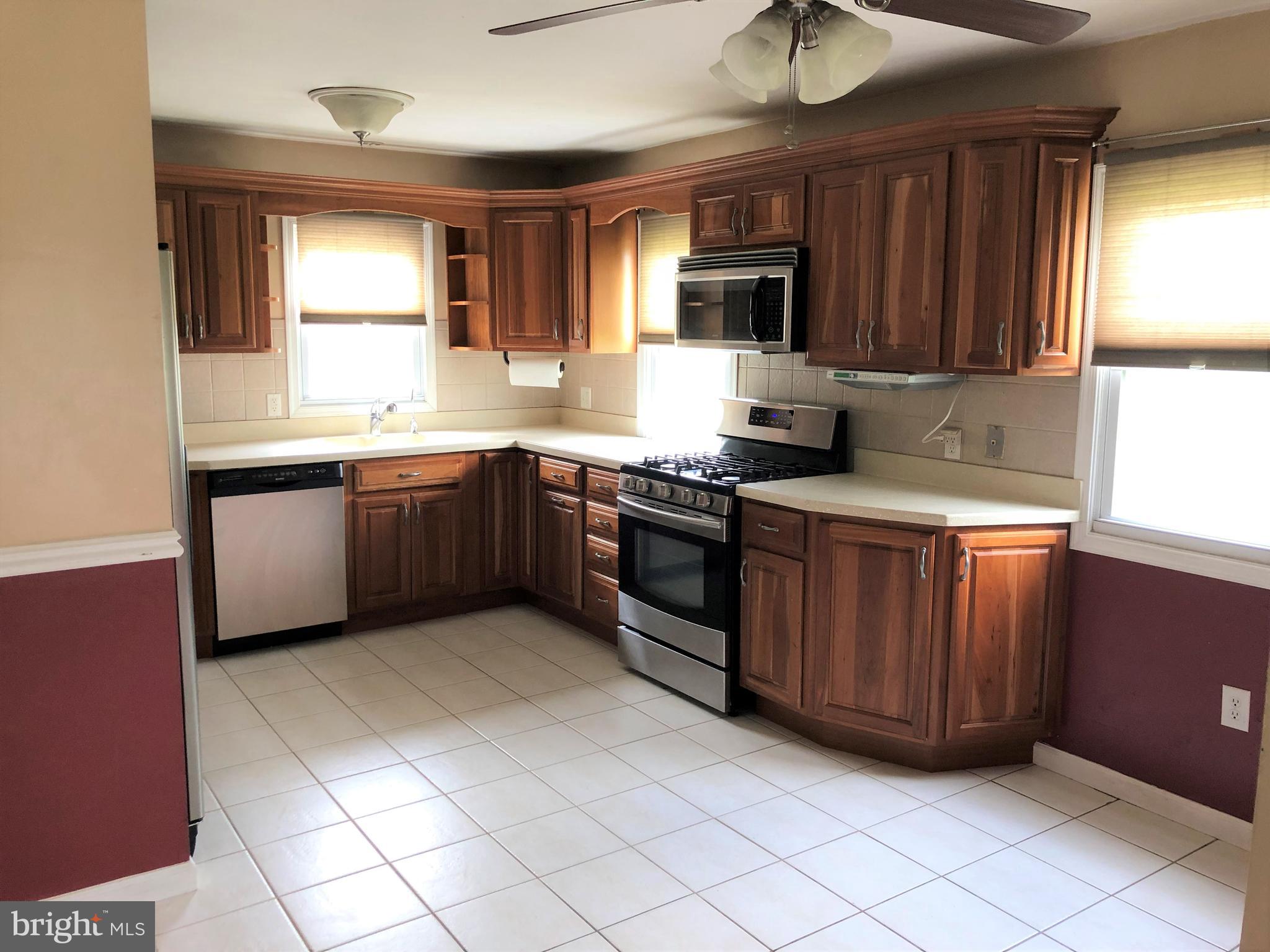 256 Spout Spring Avenue Lumberton, NJ 08048 - Photo 4 of 13 Gallery Image 4