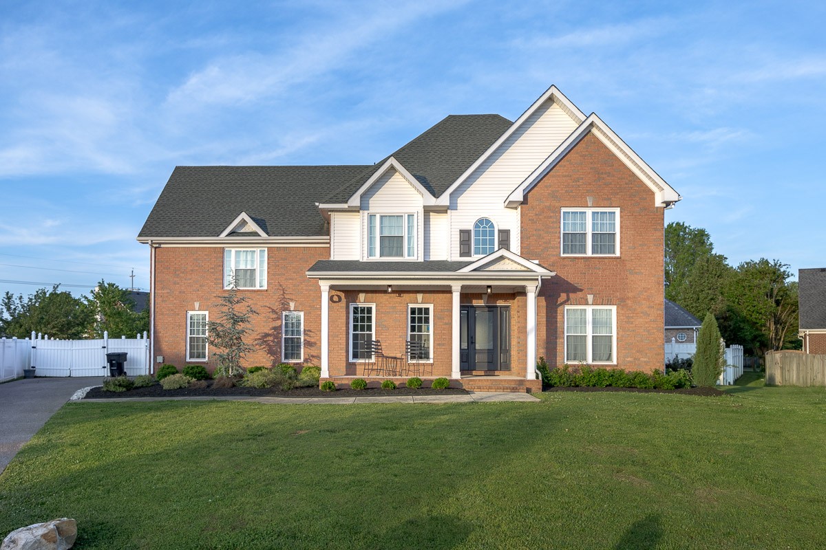 372 Abbie Road Murfreesboro, TN 37128 - Photo 1 of 19 Gallery Image 1