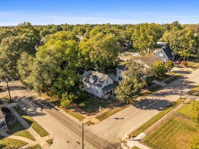 $159,900 | 1219 Koch Street, Bloomington, IL 61701