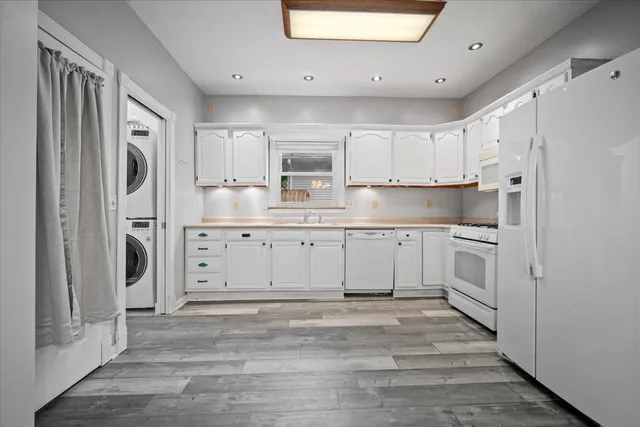 $159,900 | 1219 Koch Street, Bloomington, IL 61701