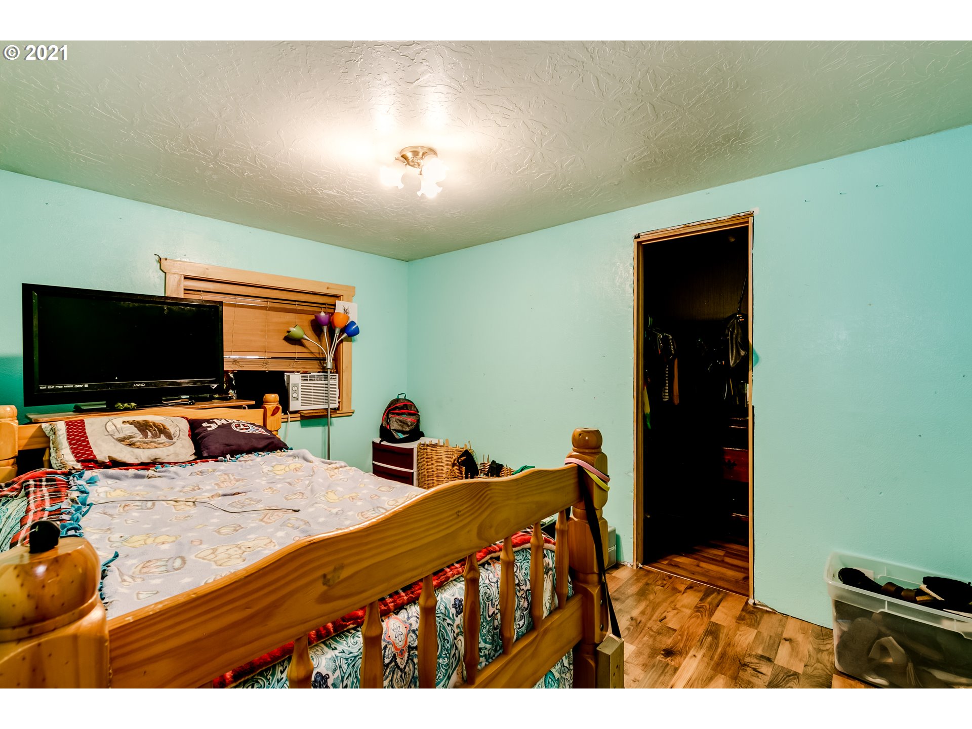 37855 Row River Road Dorena, OR 97434 - Photo 11 of 15