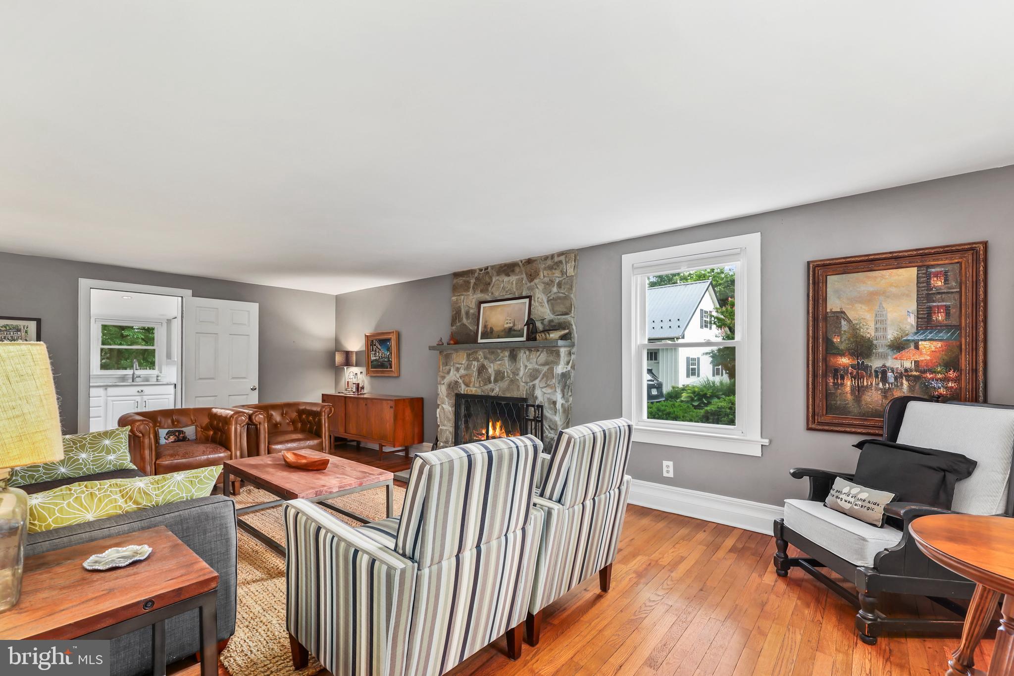 1229 Reston Avenue Herndon, VA 20170 - Photo 7 of 64