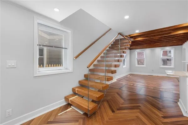 $4,250 | 1 Solar Street, Providence, RI 02903