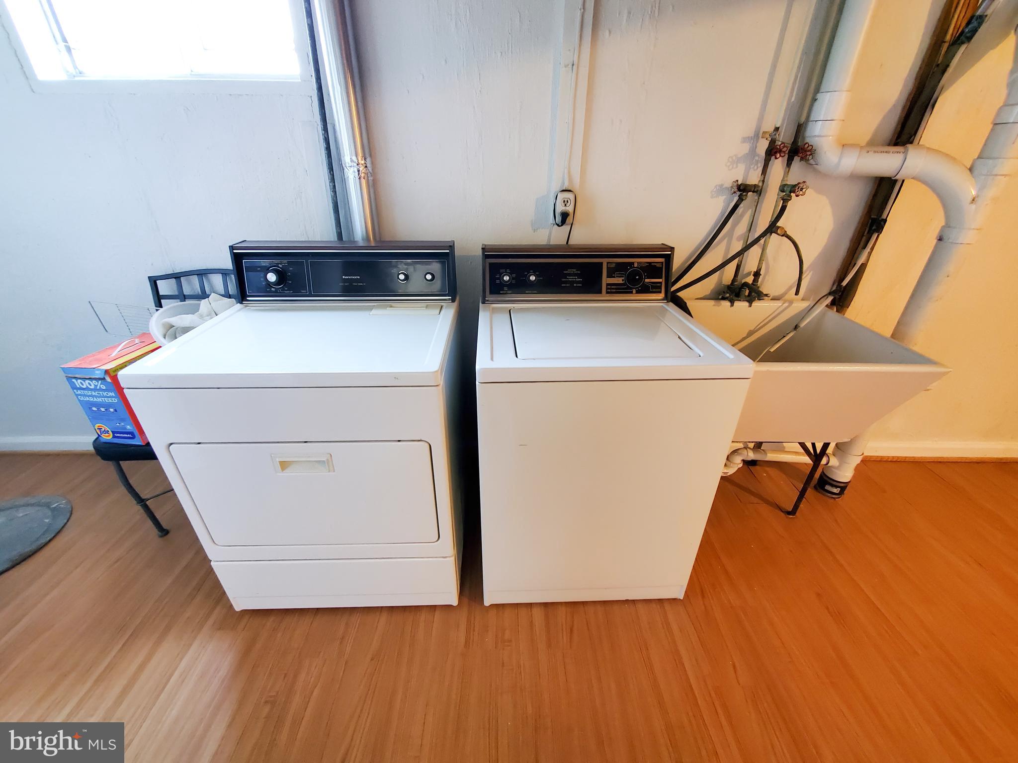 1512 Customs Road Baltimore, MD 21237 - Photo 34 of 43 a utility room with dryer and washer