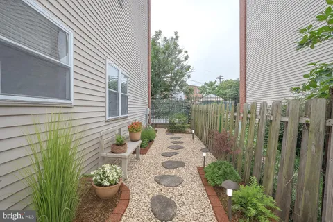 $399,000 | 1715 Ridge Avenue, Philadelphia, PA 19130