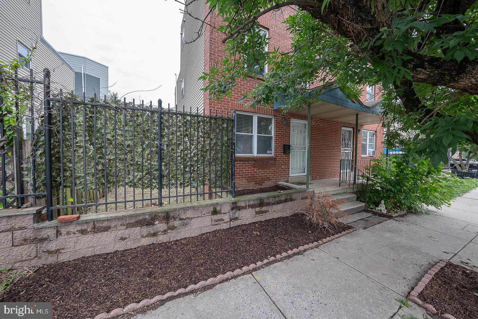 1715 Ridge Avenue Philadelphia, PA 19130 - Photo 26 of 28