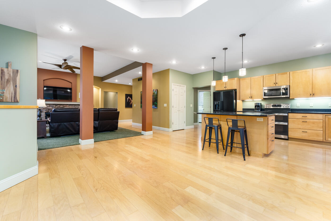 3564 Hathaway Road Kalamazoo, MI 49009 - Photo 10 of 52 Hathaway_Rd_3564_Kalamazoo_49009-16