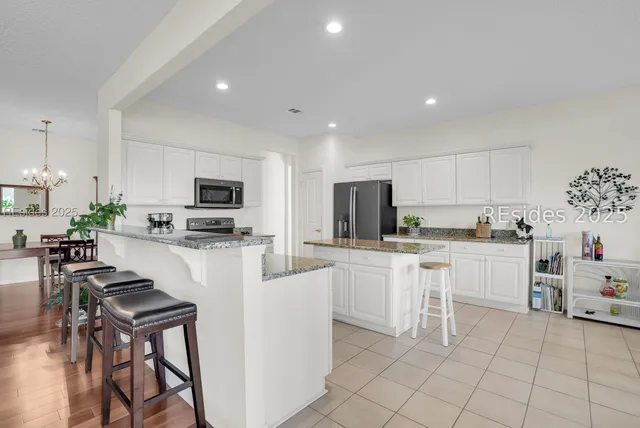 $625,000 | 15 Tallow Drive, Bluffton, SC 29909