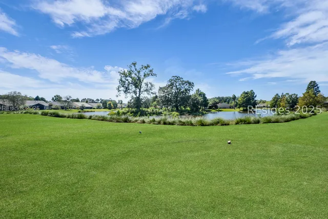 $625,000 | 15 Tallow Drive, Bluffton, SC 29909