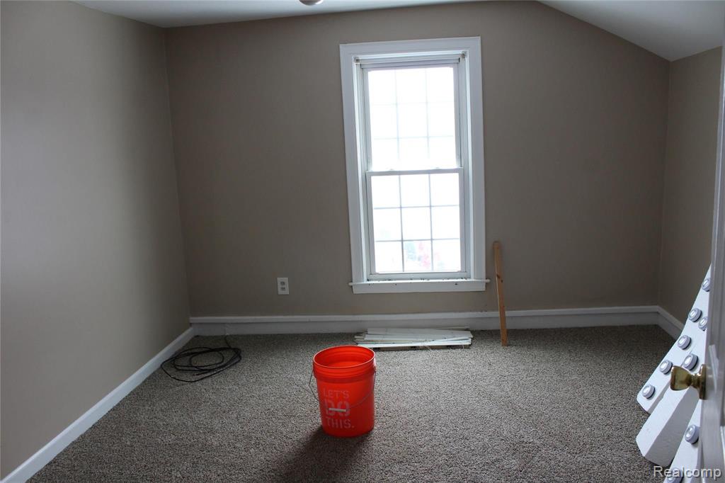 21345 31 Mile Road Ray, MI 48096 - Photo 7 of 9