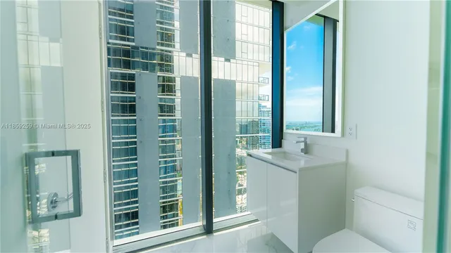 $17,000 | 700 Northeast 24th Street, Unit 4407, Miami, FL 33137