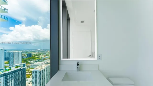 $17,000 | 700 Northeast 24th Street, Unit 4407, Miami, FL 33137