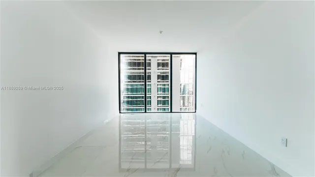 $17,000 | 700 Northeast 24th Street, Unit 4407, Miami, FL 33137