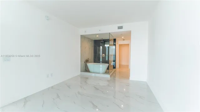 $17,000 | 700 Northeast 24th Street, Unit 4407, Miami, FL 33137