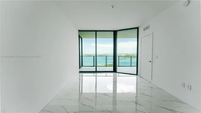 $17,000 | 700 Northeast 24th Street, Unit 4407, Miami, FL 33137