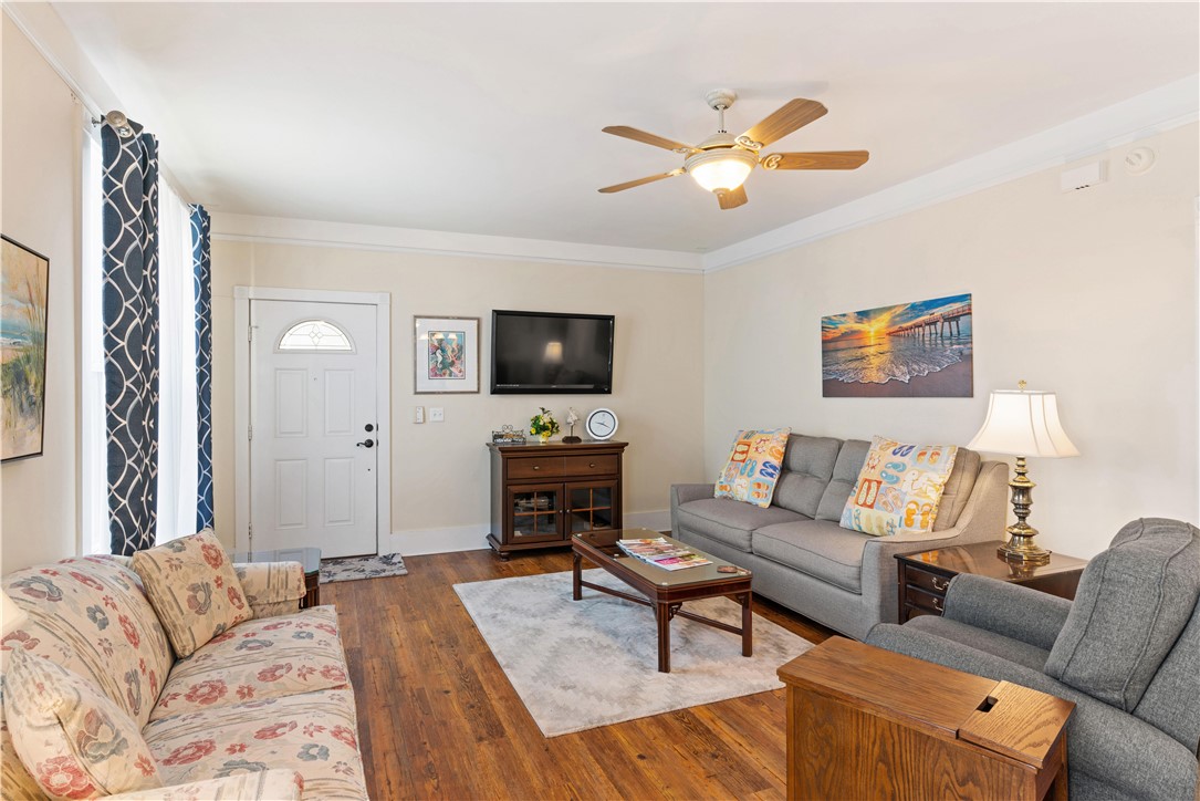 122 Shady Brook Circle, Unit 201 St. Simons Island, GA 31522 - Photo 3 of 23