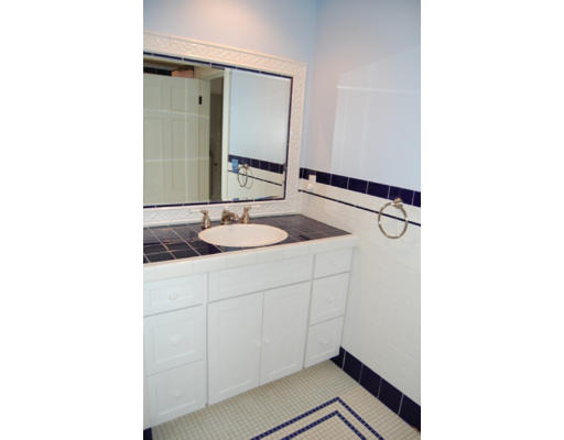 73 Meriam Street Lexington, MA 02420 - Photo 17 of 24 Gallery Image 17