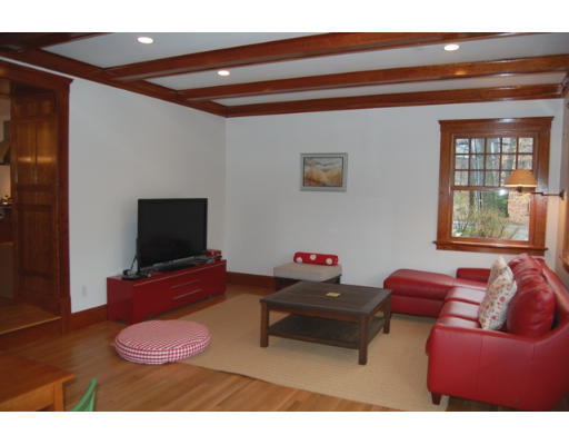 73 Meriam Street Lexington, MA 02420 - Photo 6 of 24 Gallery Image 6