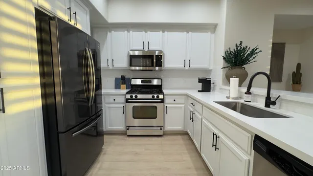 $5,000 | 20750 North 87th Street, Unit 2031, Scottsdale, AZ 85255