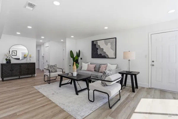 $648,000 | 193 Sunrise Way, Vallejo, CA 94591