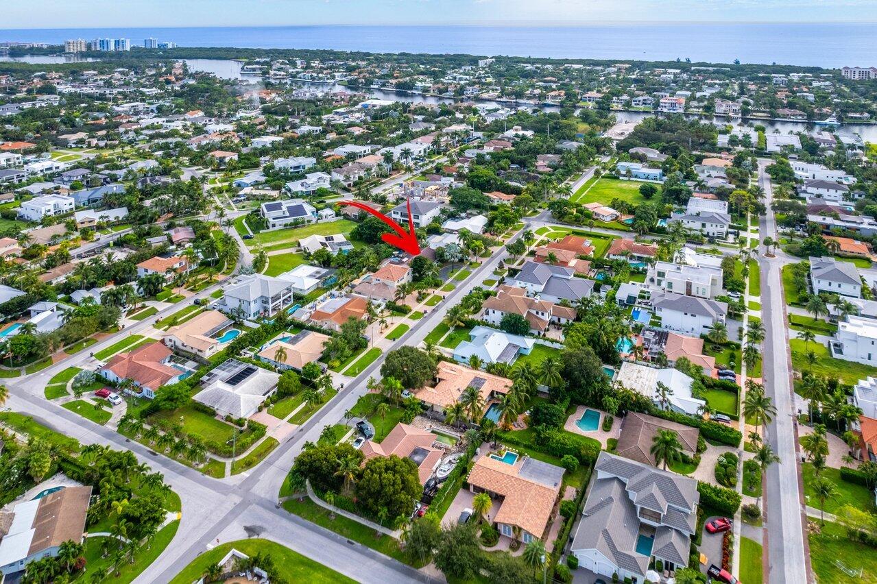 365 Northeast 3rd Street Boca Raton, FL 33432 - Photo 15 of 32 016-365Northeast3rdStreet-BocaRaton-FL-3