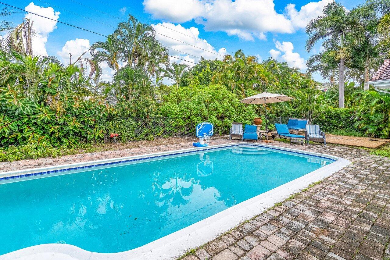 365 Northeast 3rd Street Boca Raton, FL 33432 - Photo 6 of 32 009-365Northeast3rdStreet-BocaRaton-FL-3