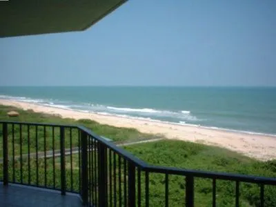 $2,950 | 2800 North Hwy A1A, Unit 704, Hutchinson Island, FL 34949