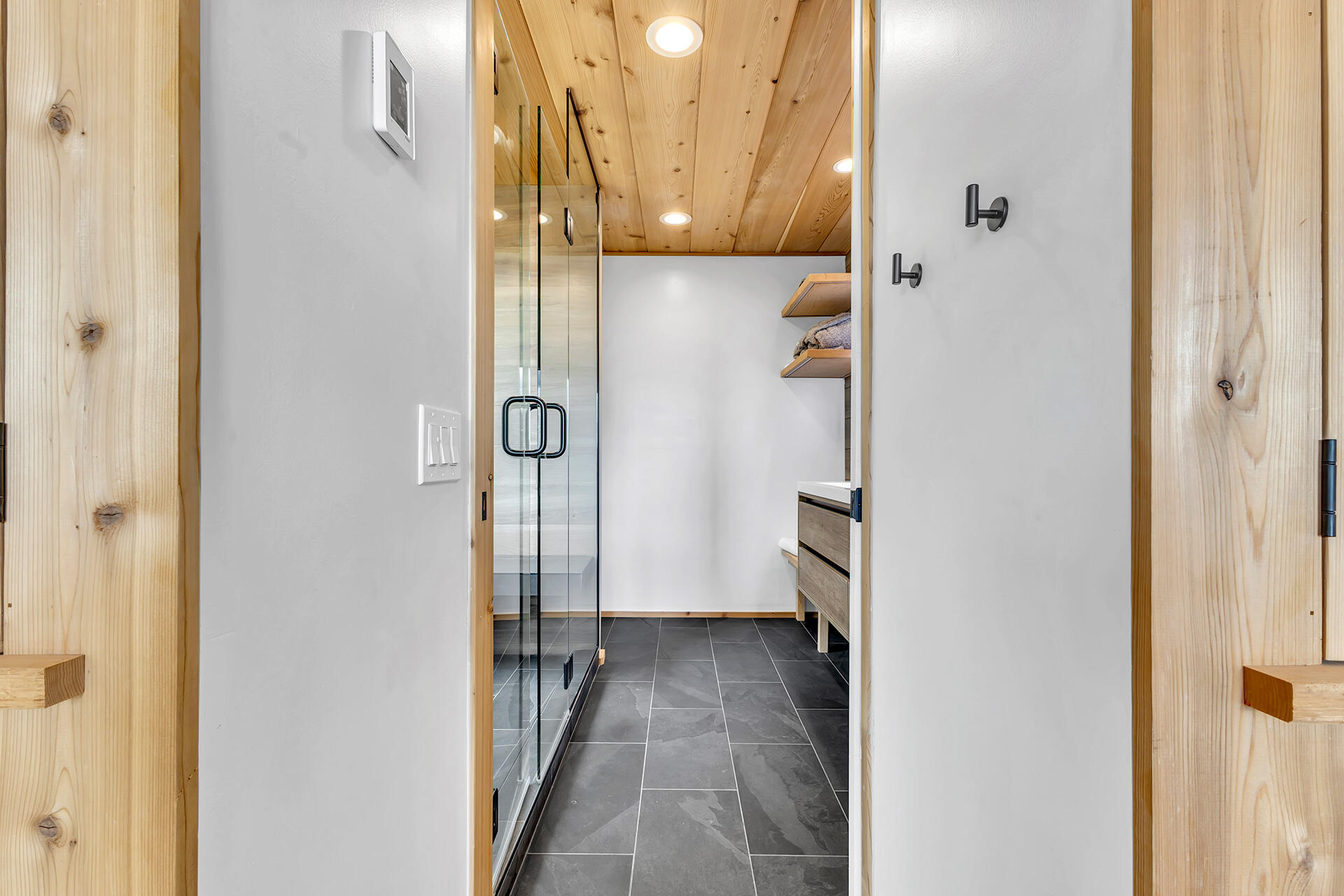 27011 Lookout Lane Idyllwild, CA 92549 - Photo 41 of 68 IMG_7301