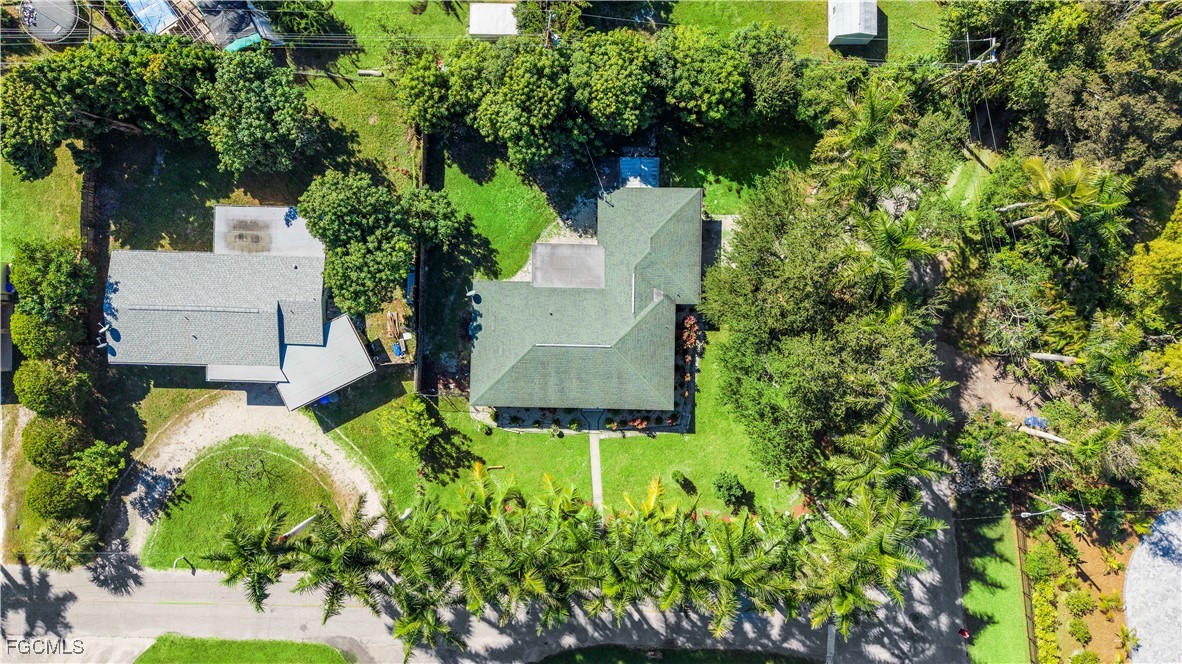 50 Palm Tree Terrace Fort Myers, FL 33905 - Photo 29 of 35