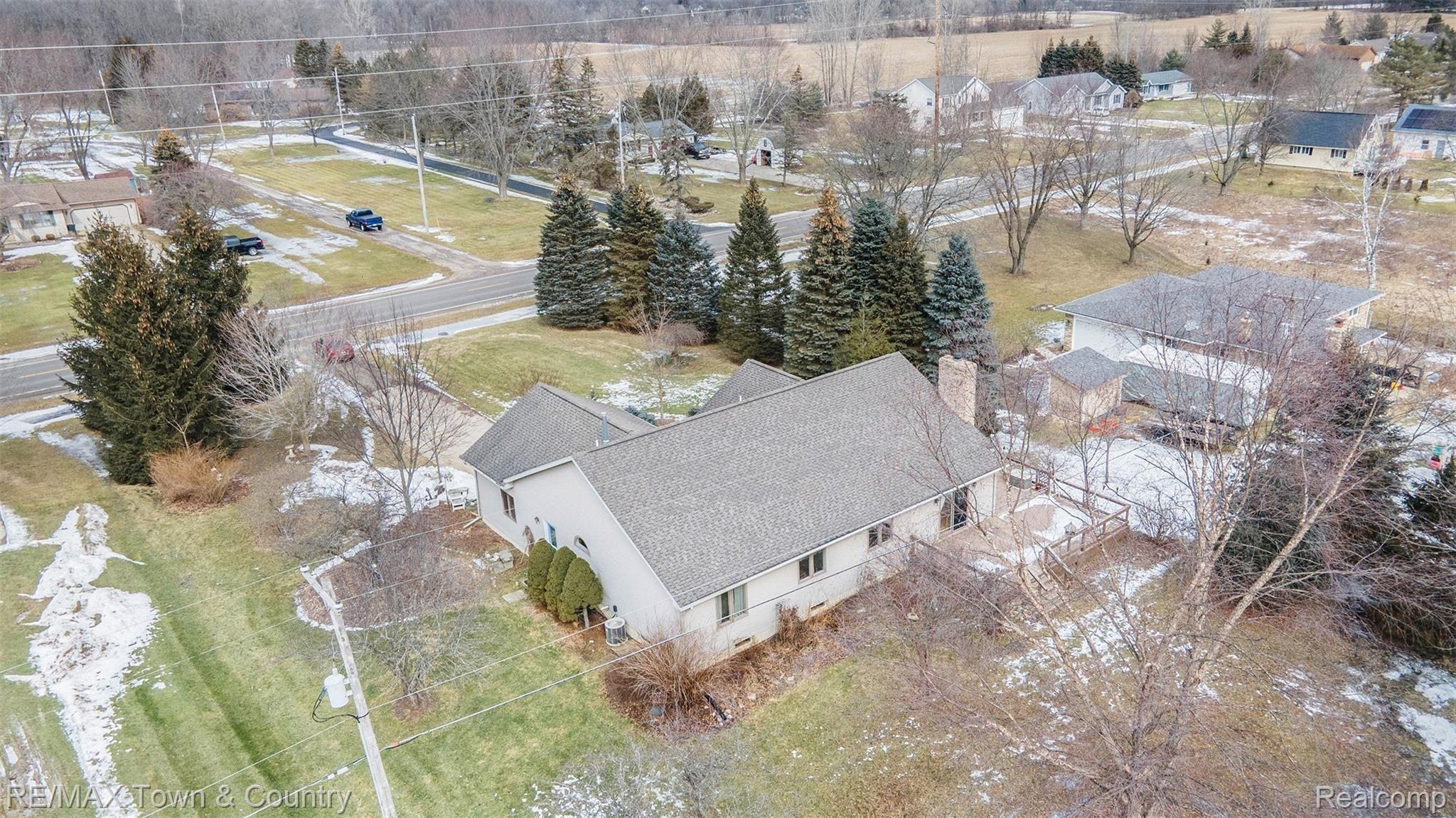8297 Potter Road Flushing, MI 48433 - Photo 25 of 28 potter a 3.jpeg