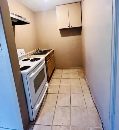 $850 | 19502 Woodglen Drive, Katy, TX 77449