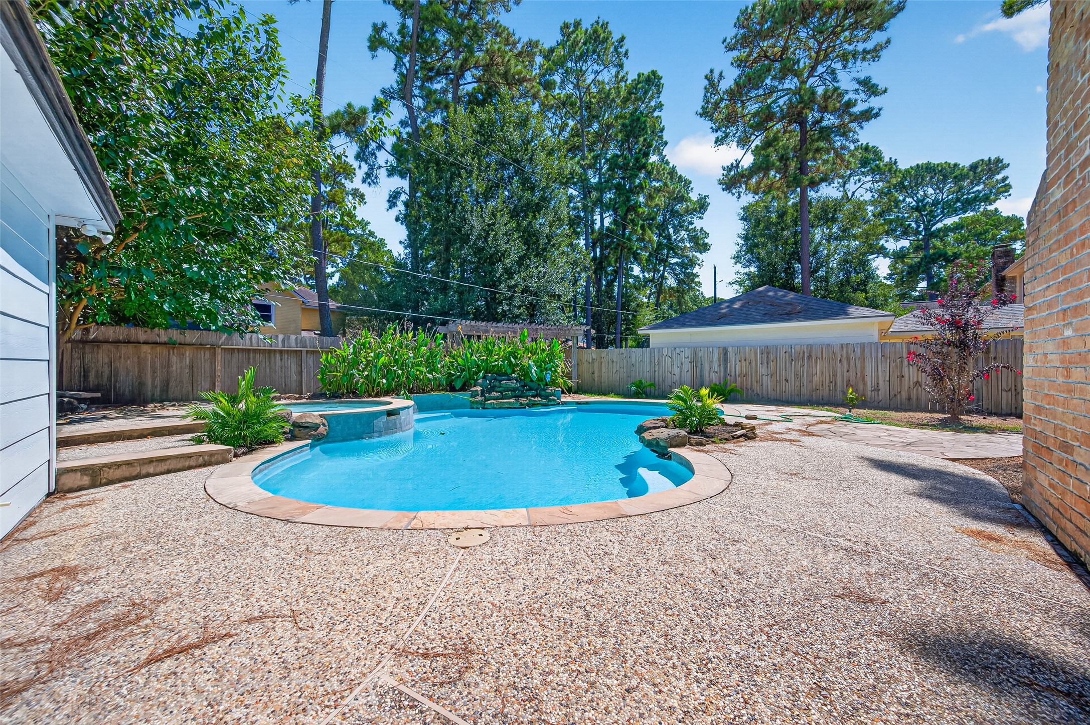 5411 Cobble Lane Spring, TX 77379 - Photo 39 of 50 Inviting pool