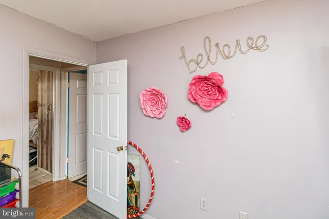 a view of an entryway