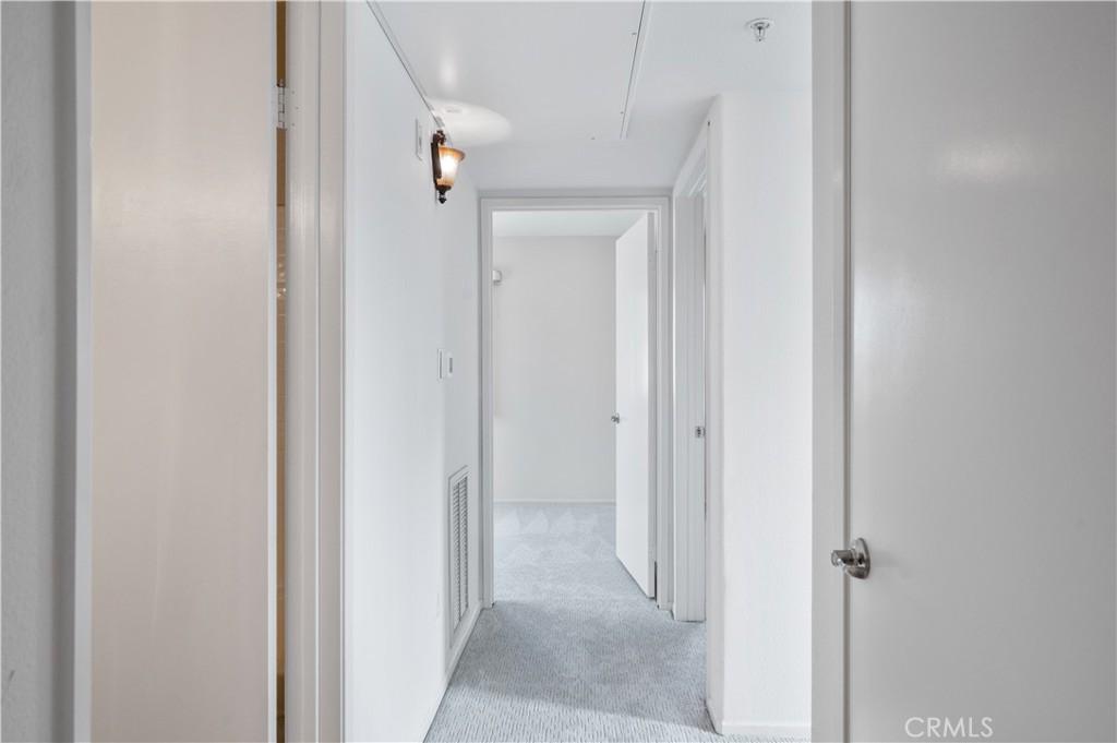 1008 Harbor Heights Drive, Unit B Harbor City, CA 90710 - Photo 16 of 41