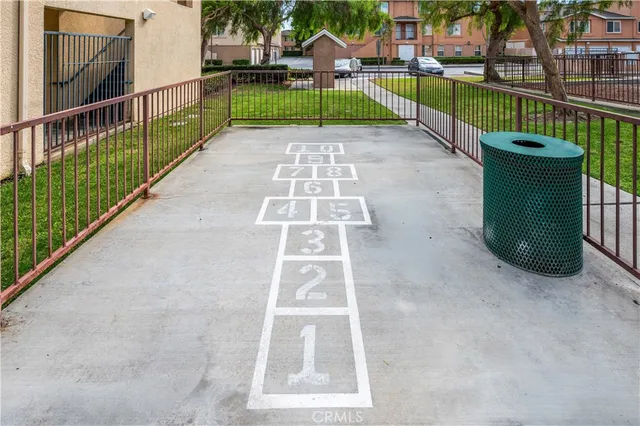 $675,000 | 1008 Harbor Heights Drive, Unit B, Harbor City, CA 90710