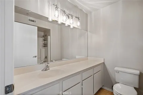 $629,000 | 1008 Harbor Heights Drive, Unit B, Harbor City, CA 90710