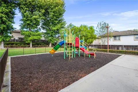 $675,000 | 1008 Harbor Heights Drive, Unit B, Harbor City, CA 90710