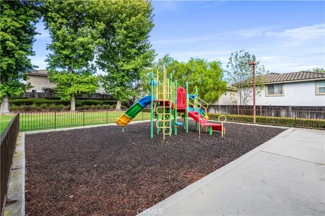 $675,000 | 1008 Harbor Heights Drive, Unit B, Harbor City, CA 90710