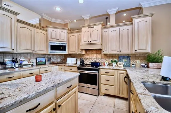$3,000 | 6413 Arden Oaks, Alexandria, LA 71301
