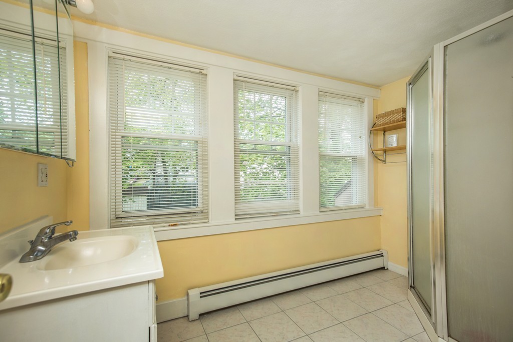 48 Sterling Road Waltham, MA 02451 - Photo 19 of 30 Gallery Image 19