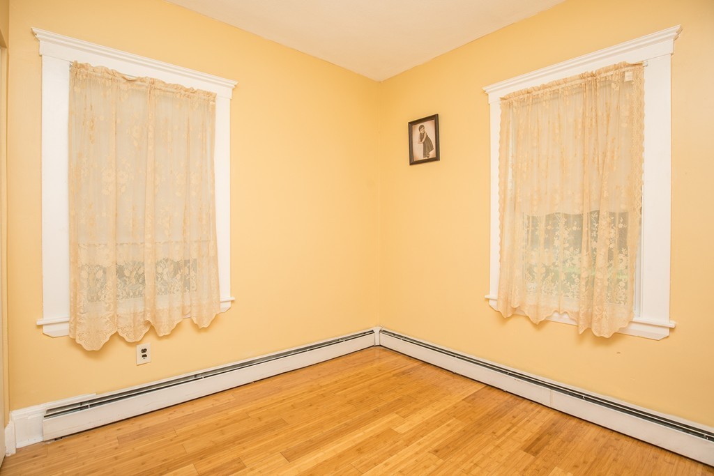 48 Sterling Road Waltham, MA 02451 - Photo 23 of 30 Gallery Image 23