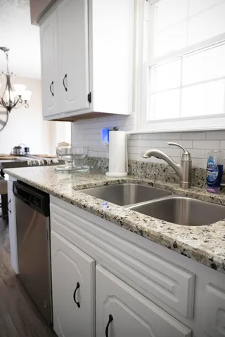 $260,000 | 611 Floyd Avenue, Dumas, TX 79029