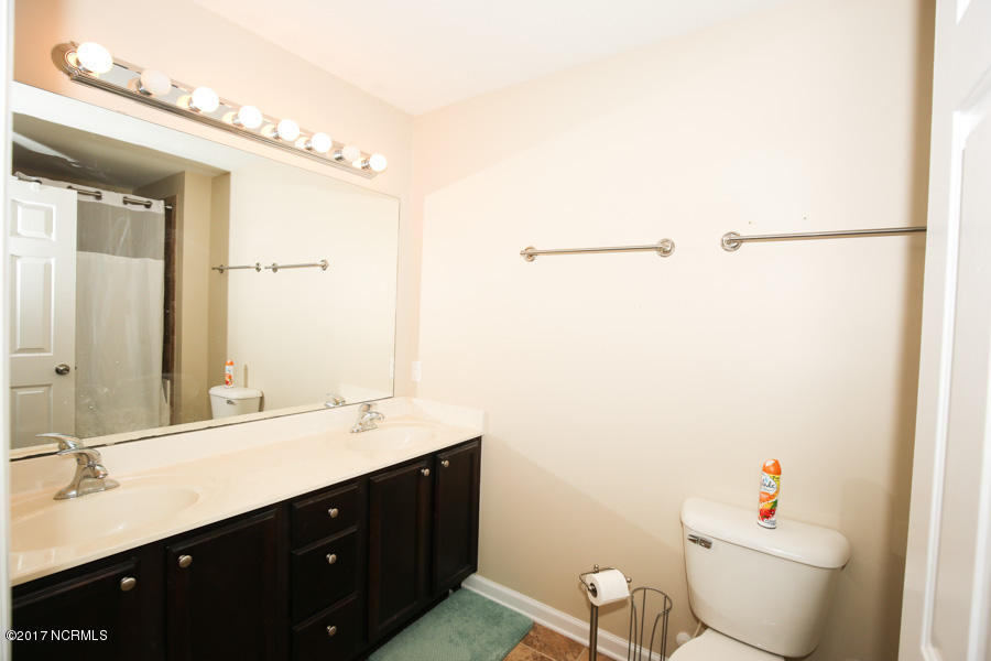 304 Springcreek Court Hubert, NC 28539 - Photo 17 of 34 2O6A3717