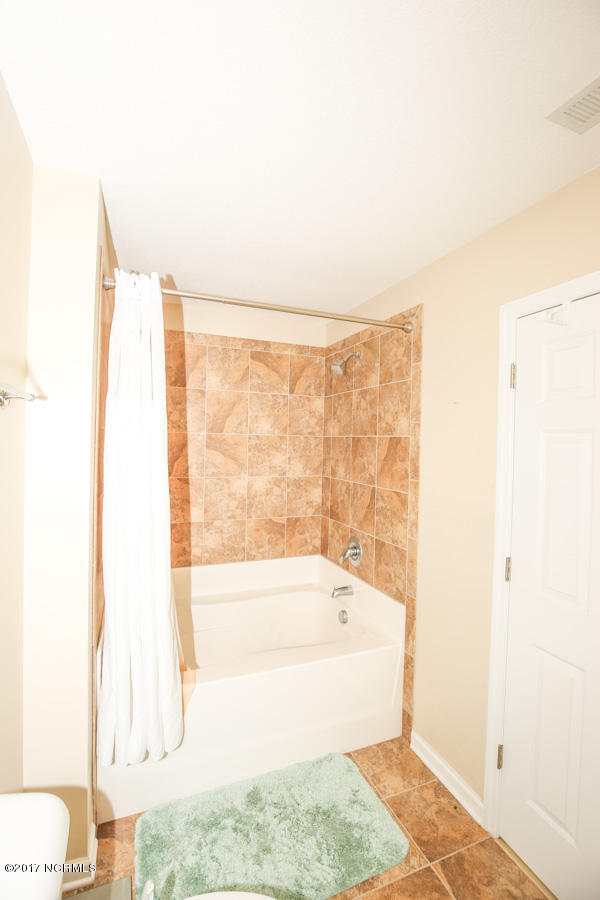 304 Springcreek Court Hubert, NC 28539 - Photo 19 of 34 2O6A3719